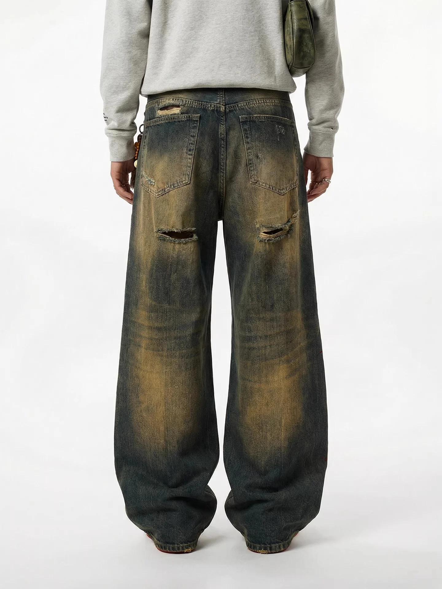 Retro Dirty Hole Red Diamond Distressed Jeans - Image 2