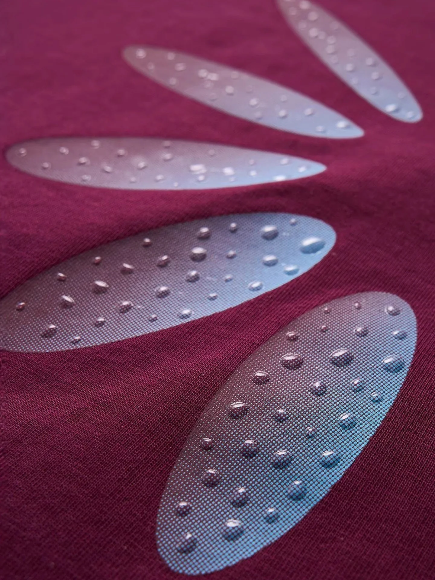 Color-blocked Sports Water Droplet Print T-shirts - Image 6