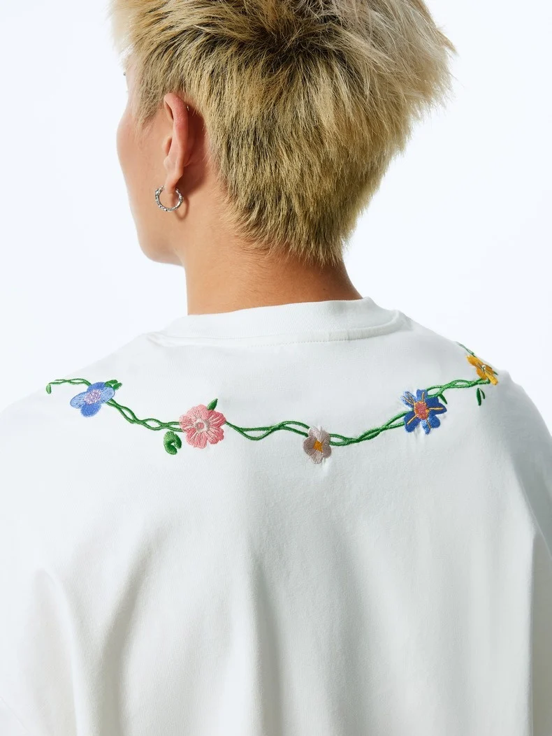 Retro Floral Embroidery T-shirts - Image 5