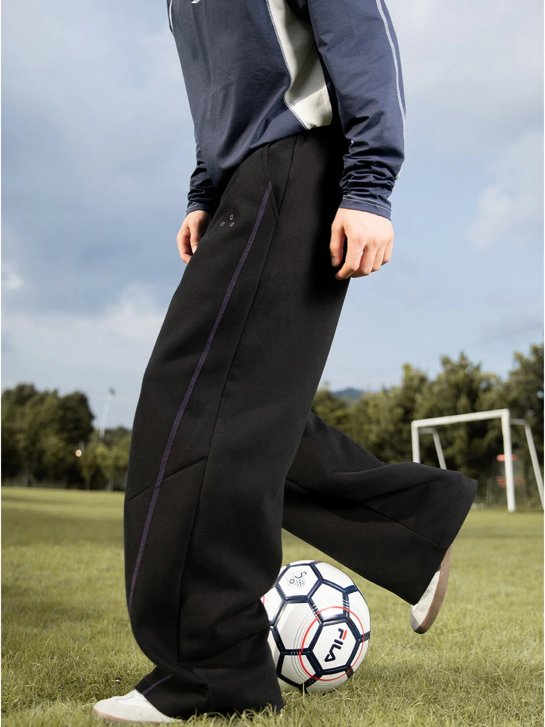 Liber Autumn Men's Embroidery Stripes Pants - Image 2