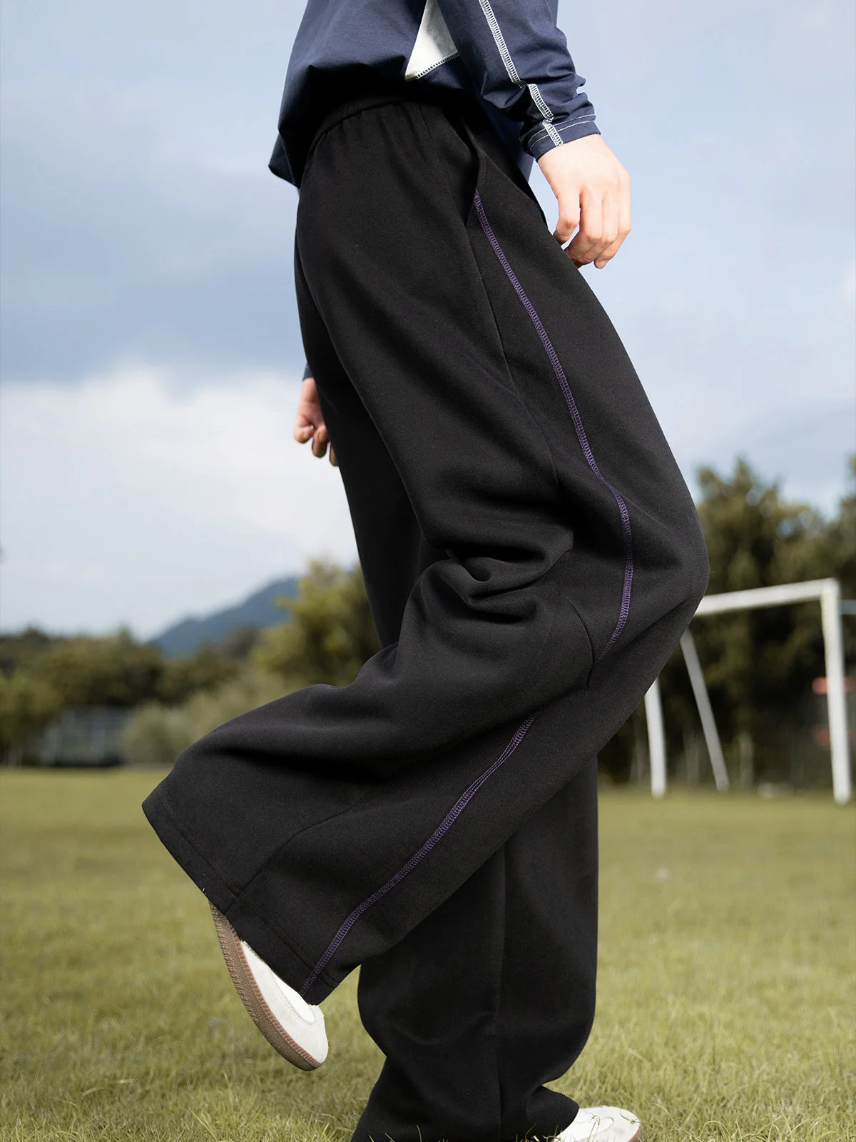 Liber Autumn Men's Embroidery Stripes Pants - Image 8