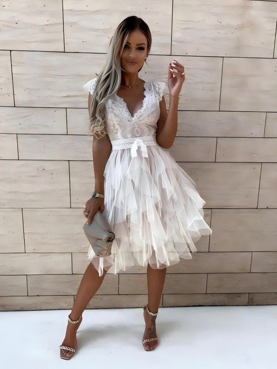 V-neck With Lace Trim Multi-story Mesh Sleeveless Mini&Short Dresses - Image 3