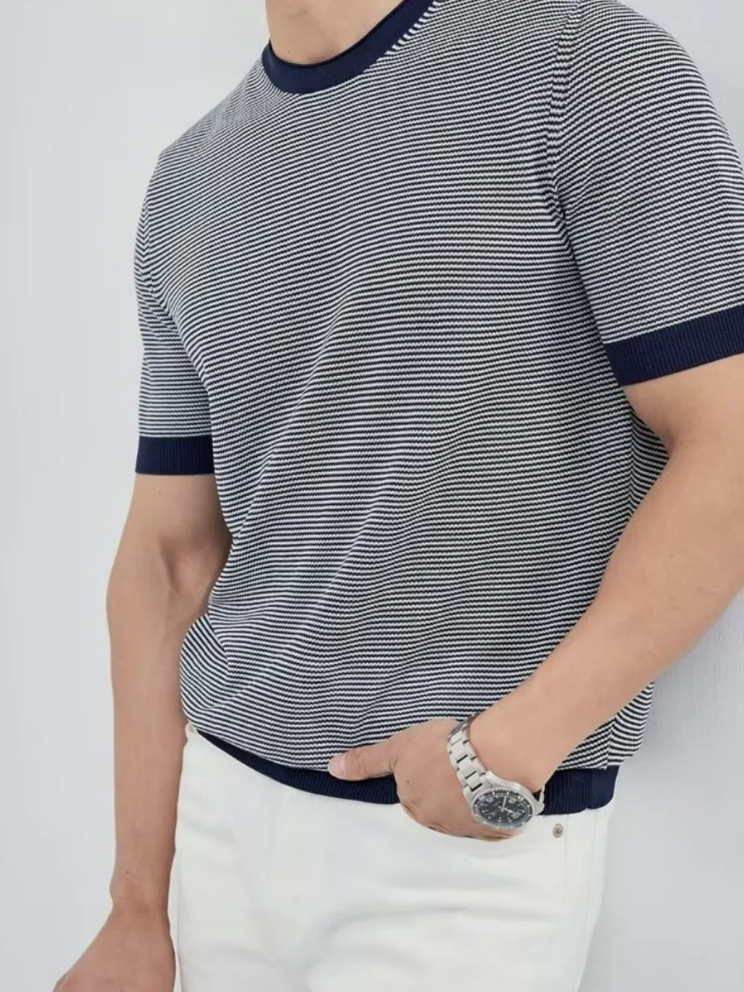 Pinstripes Lightweight Color-blocked T-shirts - Image 3