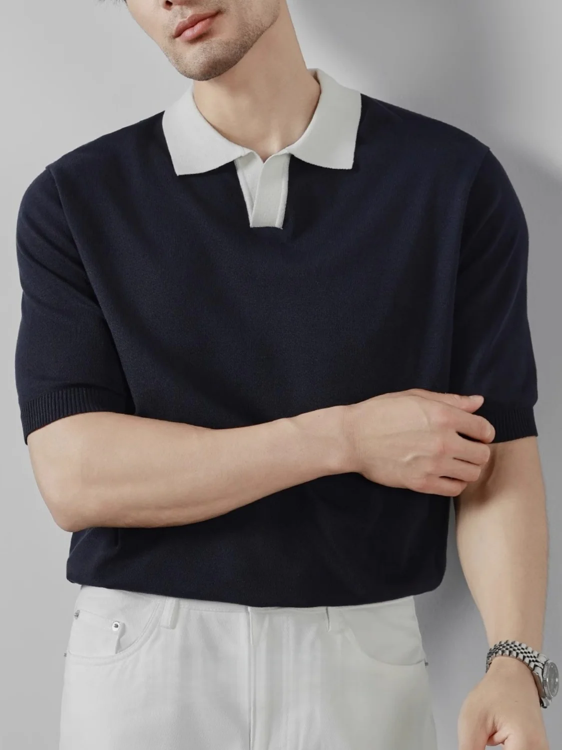 Color Matching Old Money Style Slim-fit Polo Shirts - Image 6