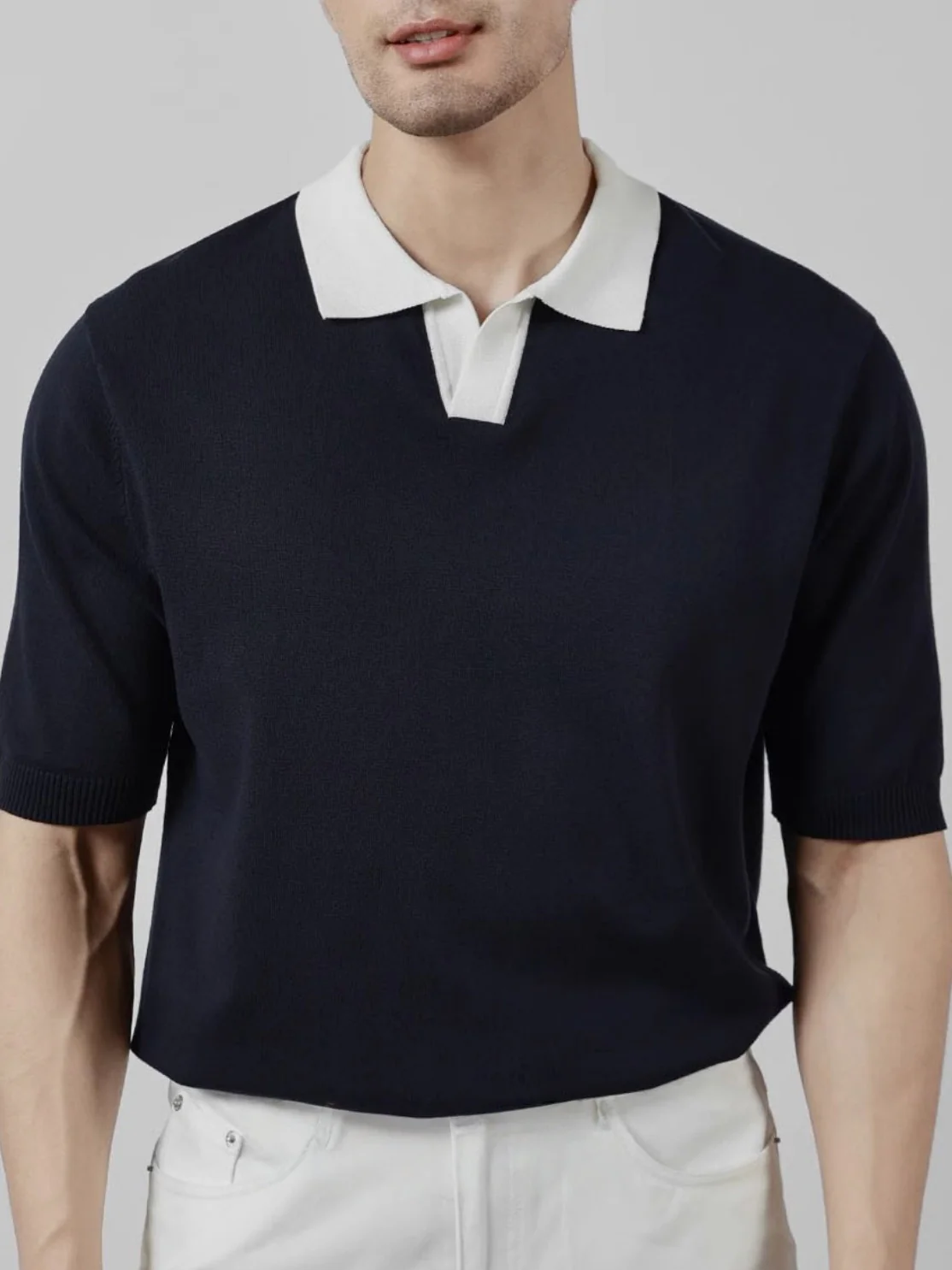 Color Matching Old Money Style Slim-fit Polo Shirts - Image 7