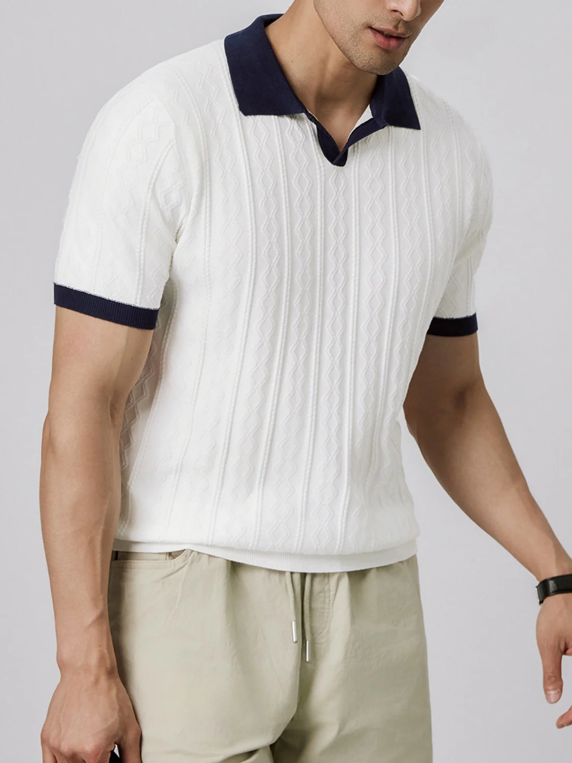 Old Money Style V-neck Color Matching Slim-fit Polo Shirts - Image 7