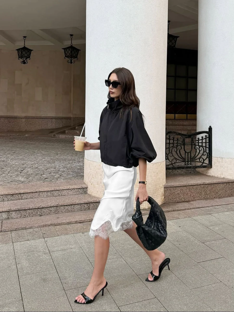 White Lace-trimmed Pencil Skirt - Image 7