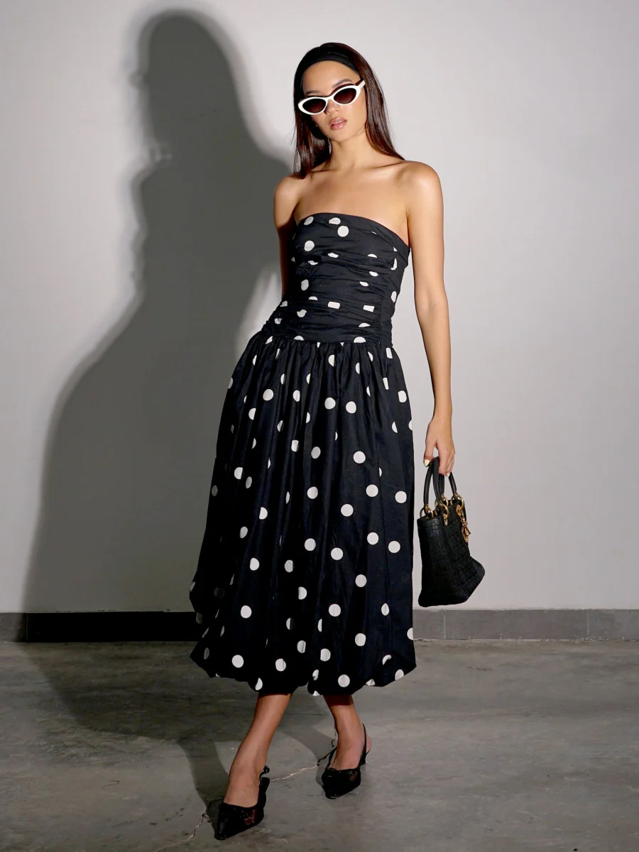 Polka Dot Pleated Strapless High-waisted Dress - Image 2