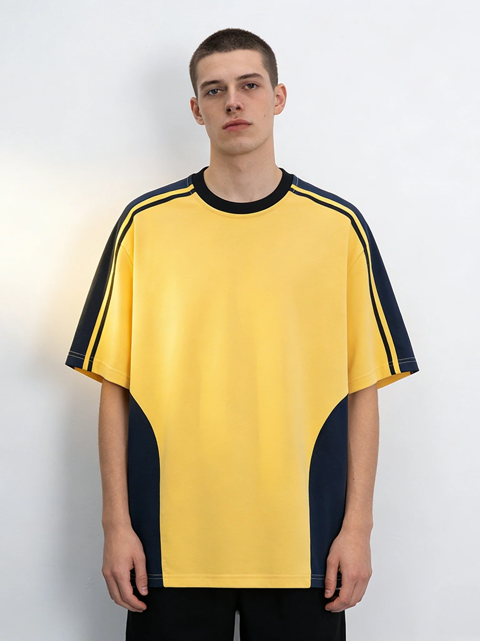 Retro Stripes Color-blocked T-shirts