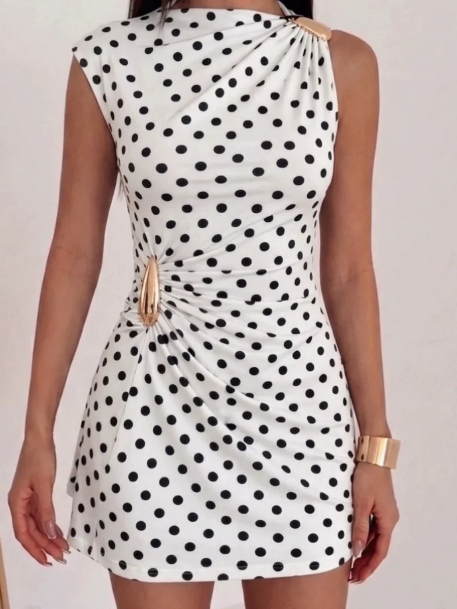 Metal Buckle Pleated Slim-fit Hip-hugging Mini&Short Dresses - Image 4