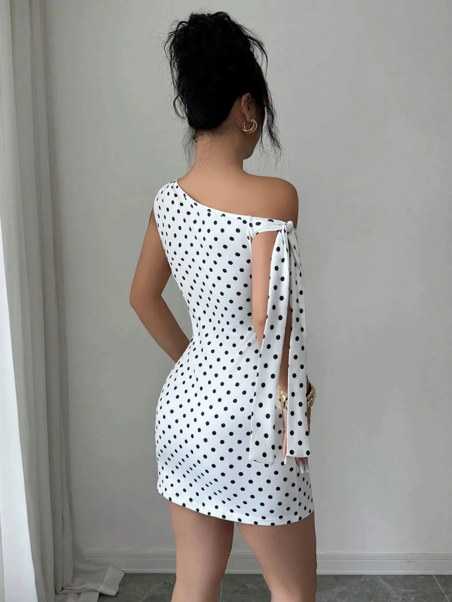 Retro Polka Dots Sloping Shoulders Bandage Hip-hugging Mini&Short Dresses - Image 2