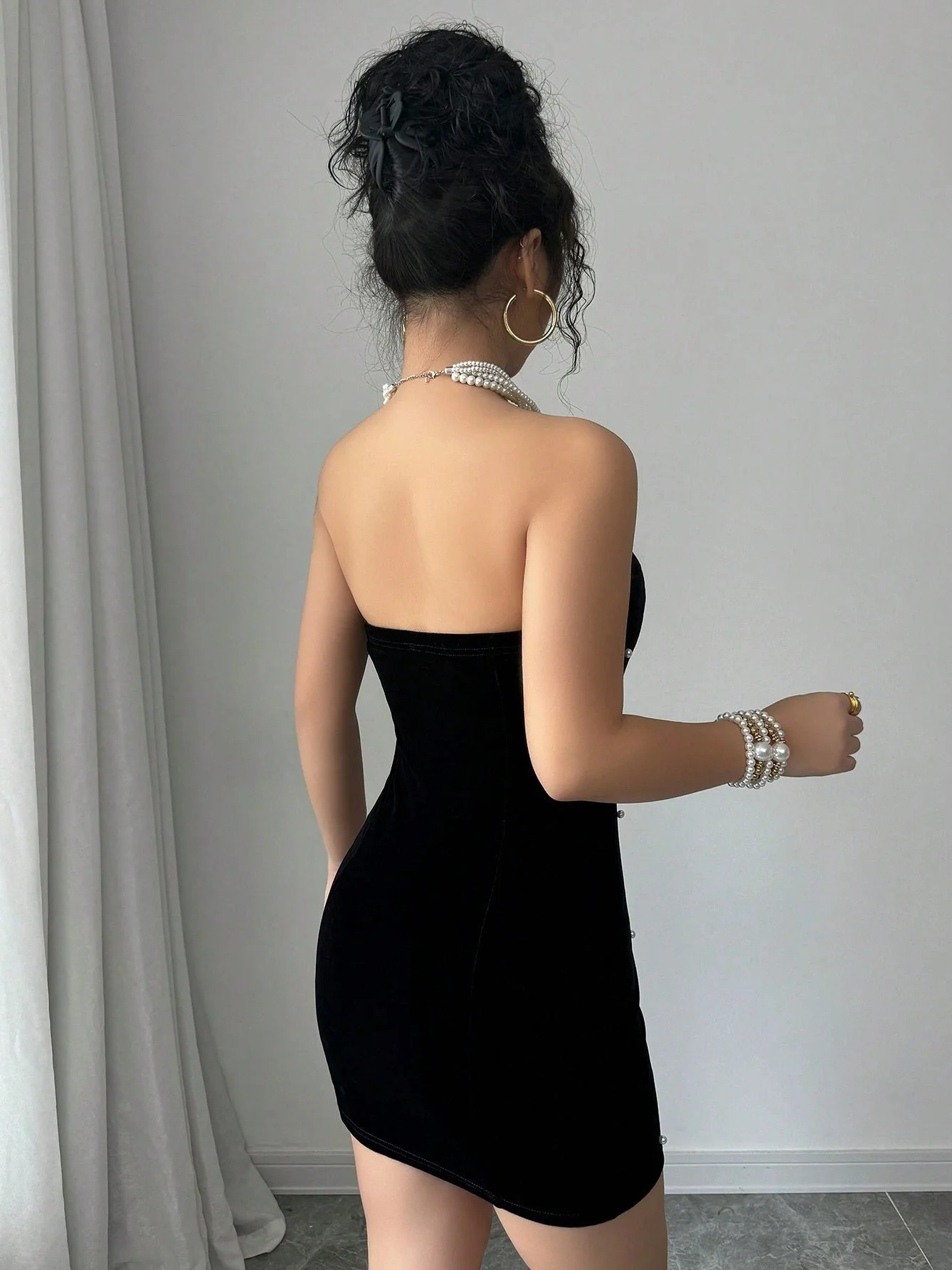 Black Sleeveless Off-shoulder Beading Tube Top Mini&Short Dresses - Image 2