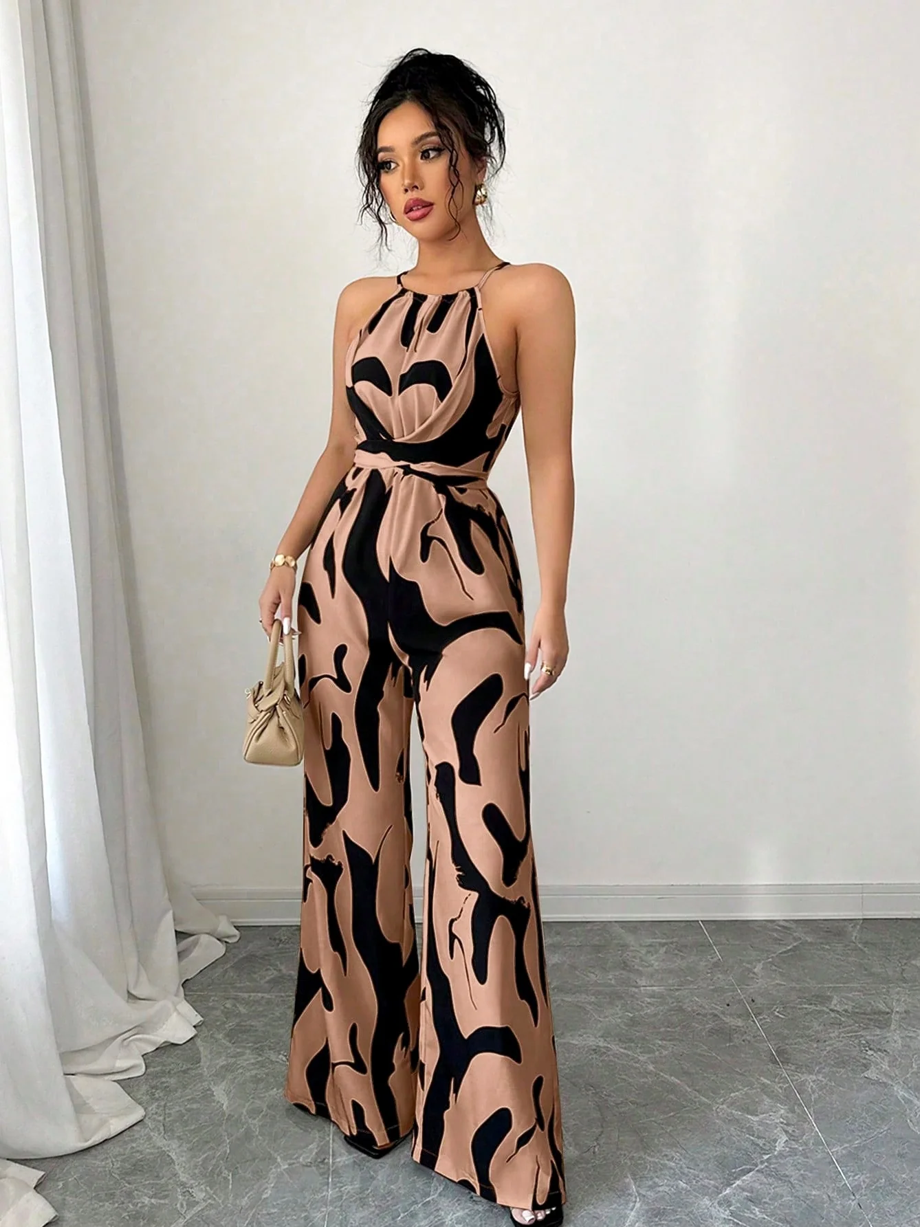 Milk-patterned Halter-neck Jumpsuit - Image 10