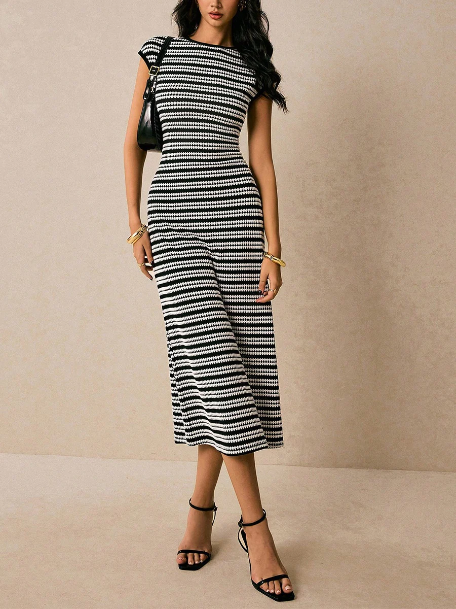 Striped Sleeveless Fitted Midi Dress - Image 3