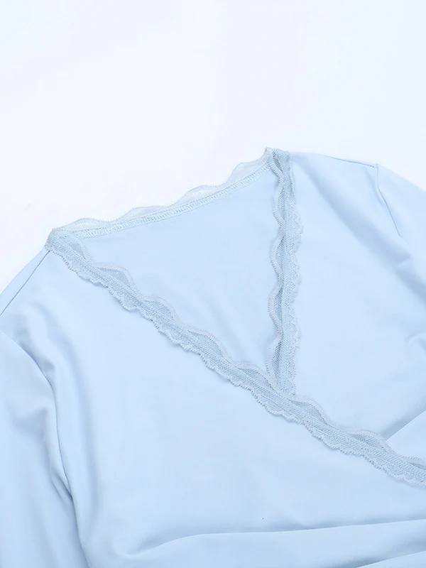 Lace-trimmed V-neck Tie-up Long Sleeves T-shirts - Image 6