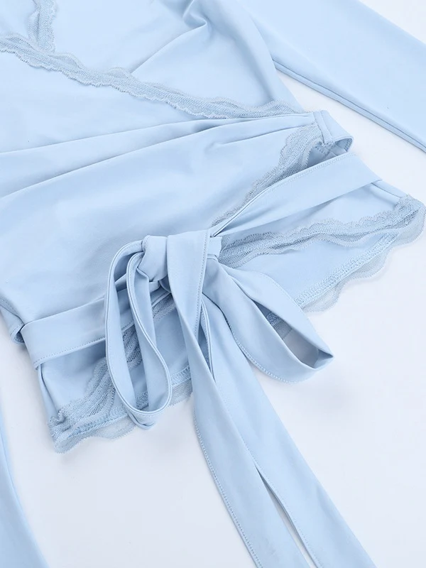 Lace-trimmed V-neck Tie-up Long Sleeves T-shirts - Image 7