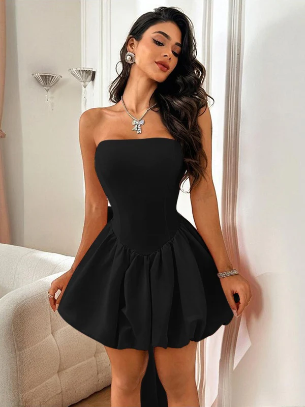 Sexy Backless Strapless Mini Dress With Large Bow - Image 13