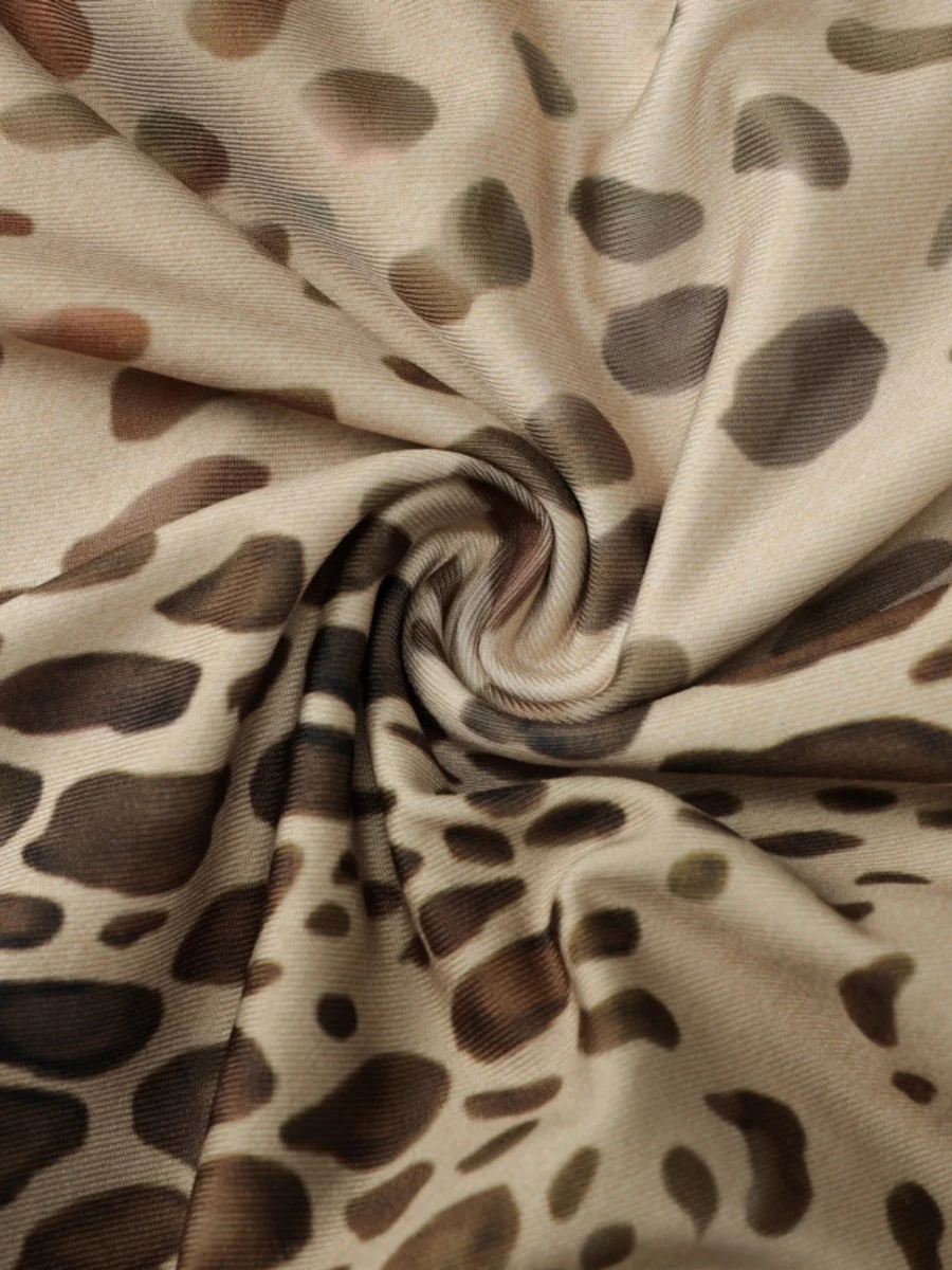 Backless, Fitted, Halter-neck, Irregular Leopard Print Long Dress - Image 7