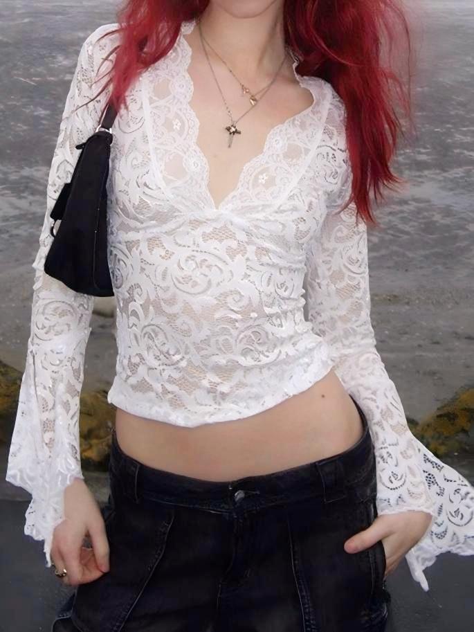 Sexy Deep V Slim Fit Short Navel Trim Long Sleeve Lace Top - Image 2