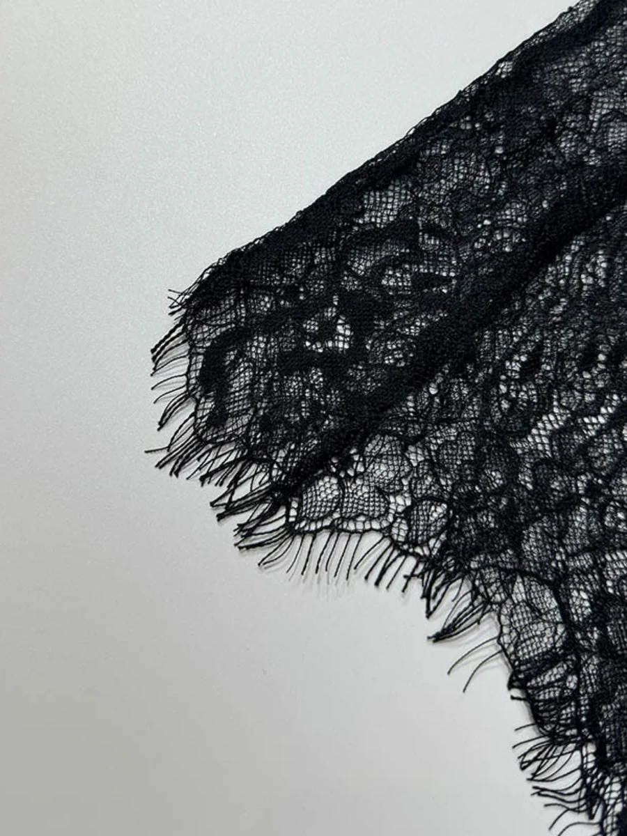 Deep V Perspective Lace Camisoles - Image 10