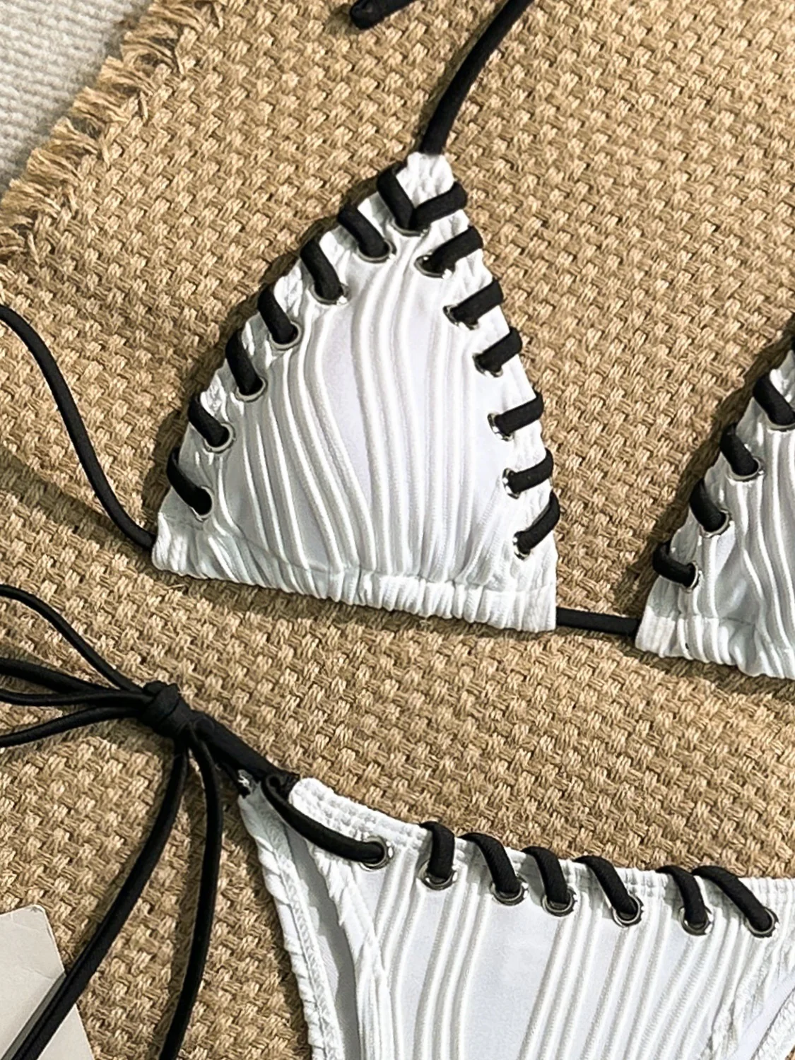 Fresh, Sweet, And Unique Two-piece Swimsuit Bikini - Image 3