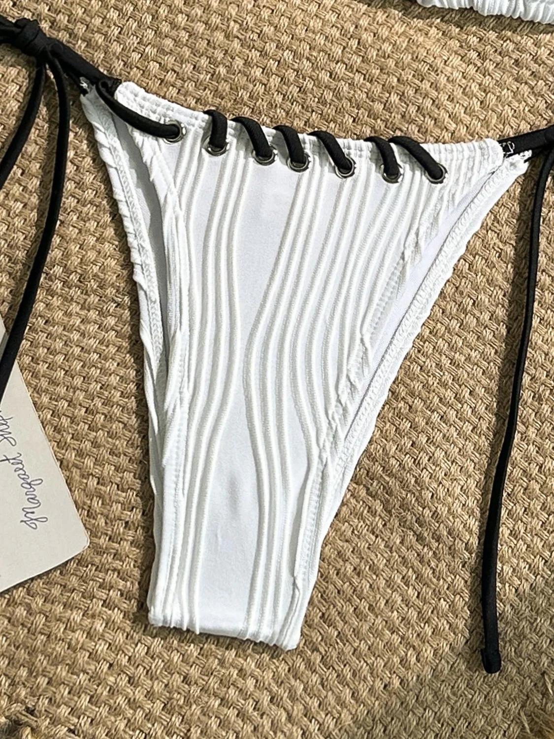 Fresh, Sweet, And Unique Two-piece Swimsuit Bikini - Image 6