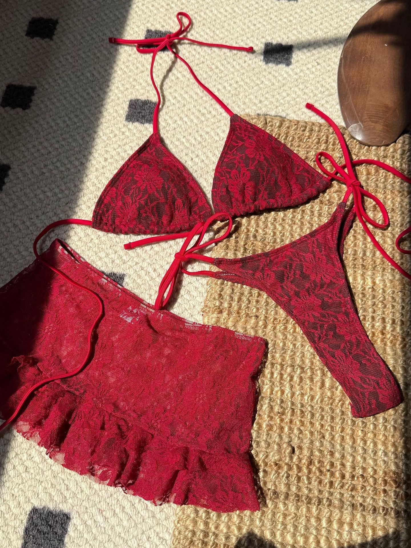 Sexy Lace Cutout Bikini Three-Piece Set For Beach - Image 10