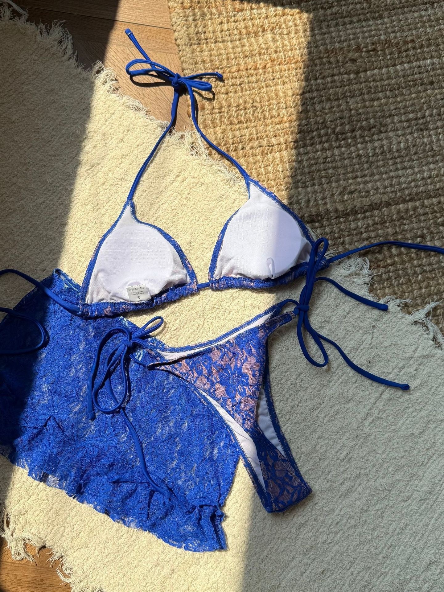 Sexy Lace Cutout Bikini Three-Piece Set For Beach - Image 16