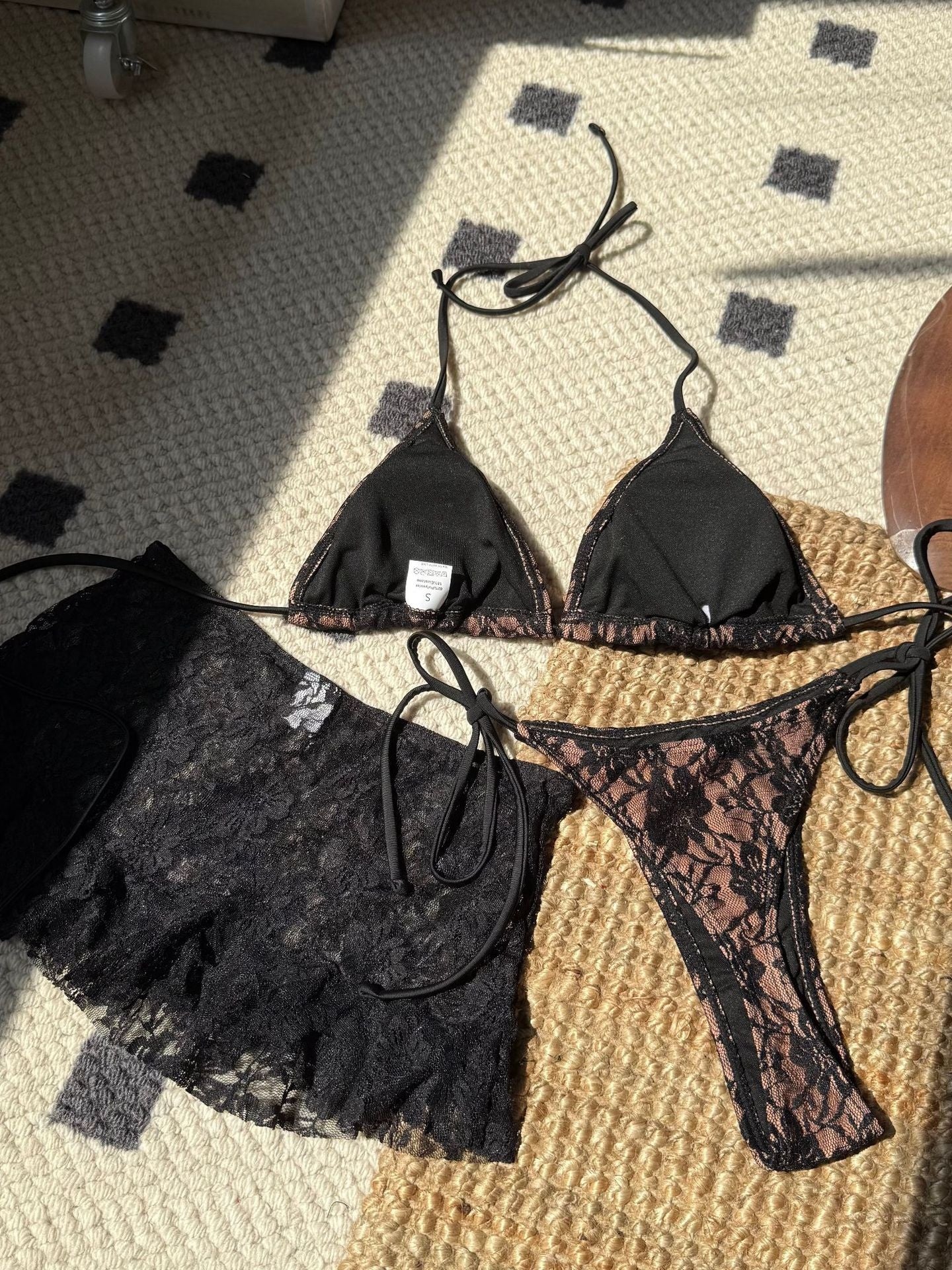 Sexy Lace Cutout Bikini Three-Piece Set For Beach - Image 7