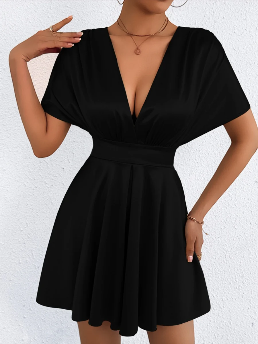 V-neck, Fitted Waist, Zippered, Glossy Short Dress - Image 13