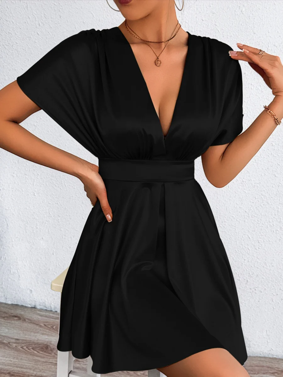 V-neck, Fitted Waist, Zippered, Glossy Short Dress - Image 14