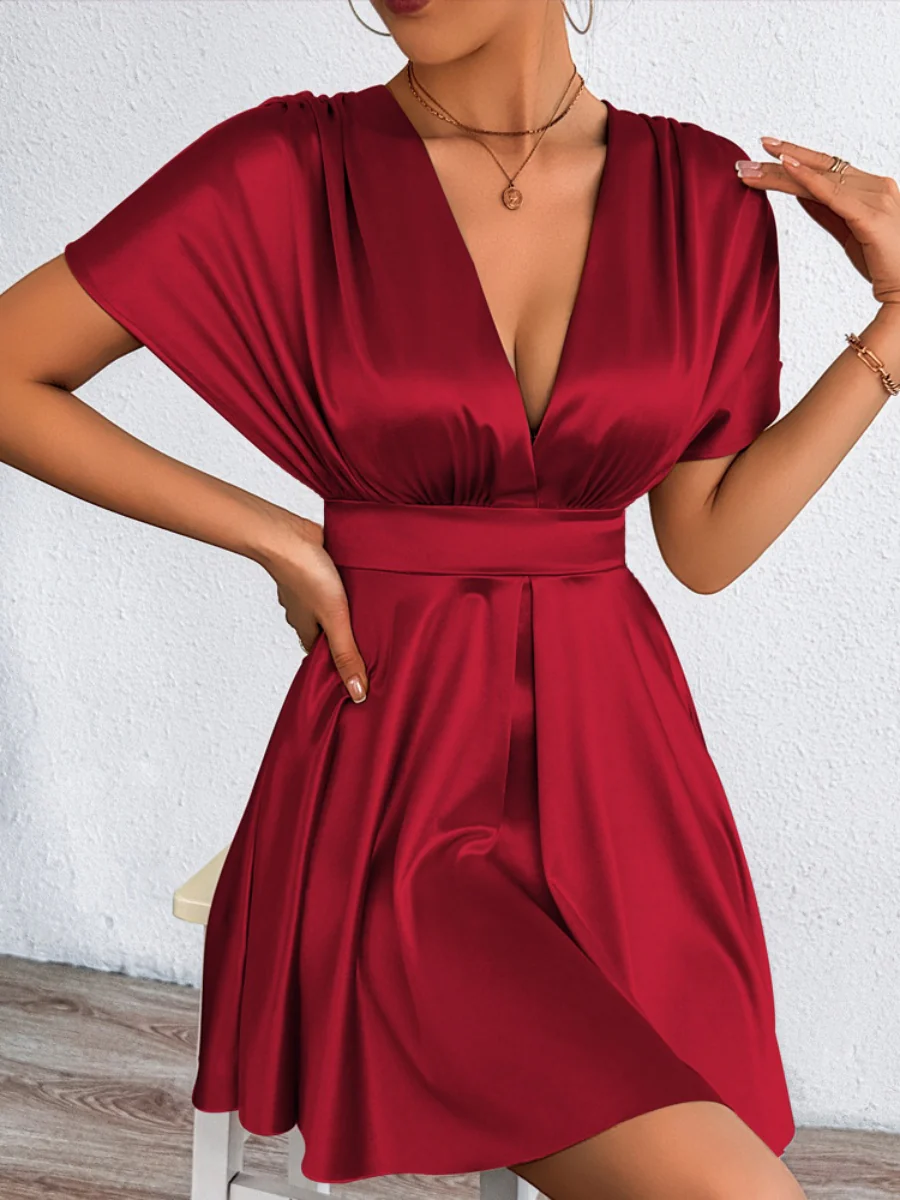 V-neck, Fitted Waist, Zippered, Glossy Short Dress - Image 19