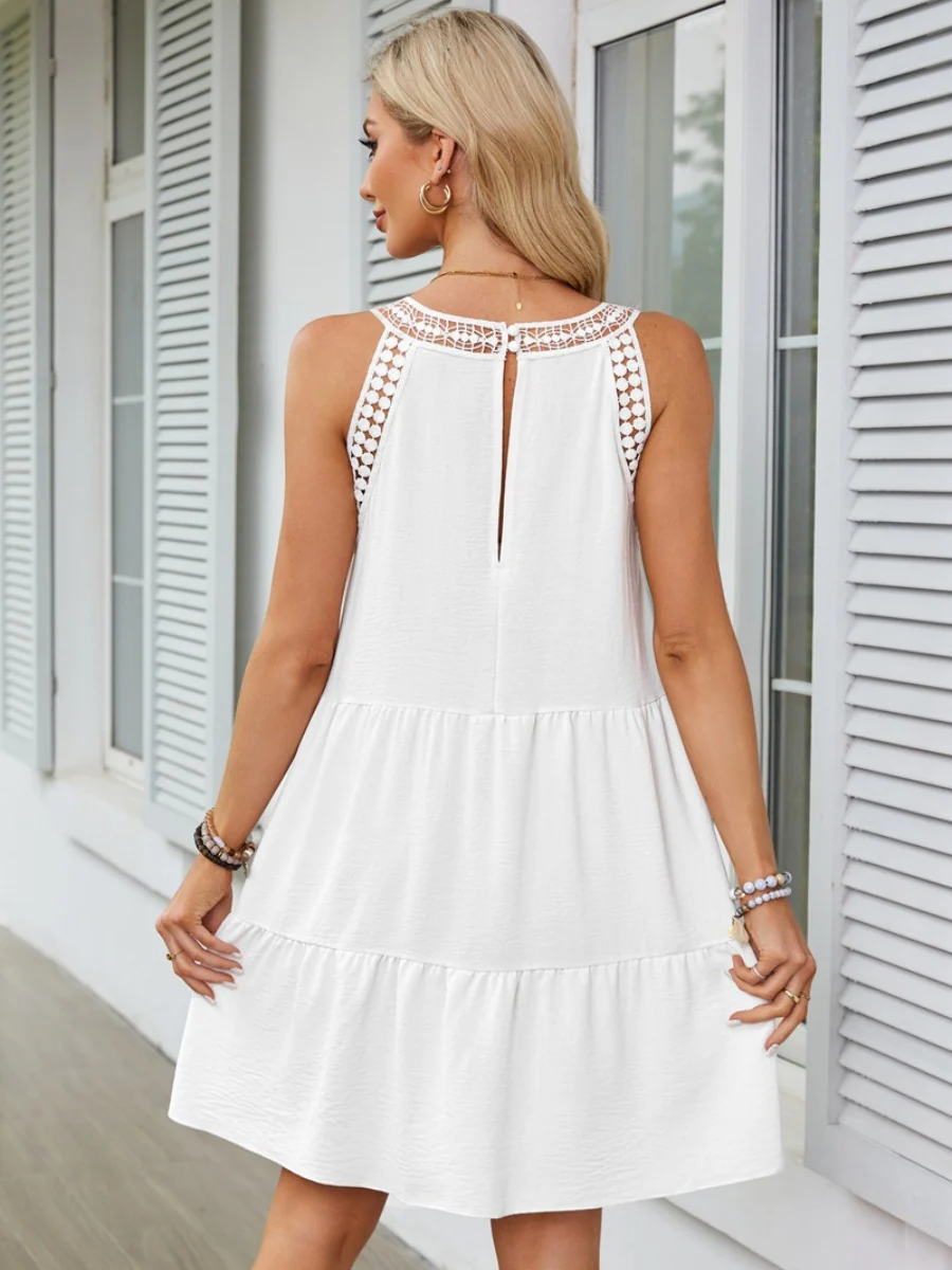A-line Short Dress With Hollowed-out Lace Trim And Halter Neck - Image 2