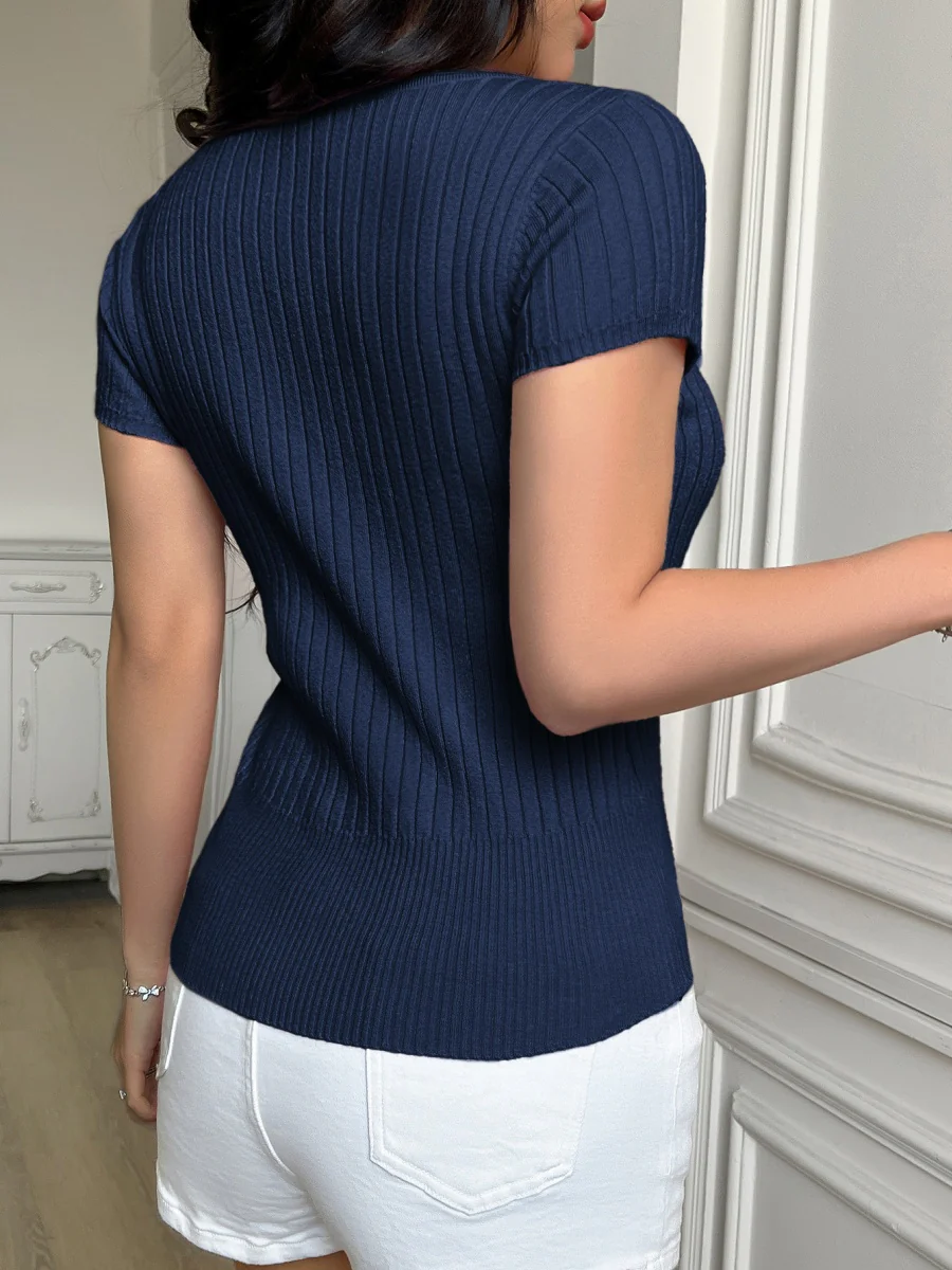 Ribbed U-button Short-sleeved T-shirt - Image 23