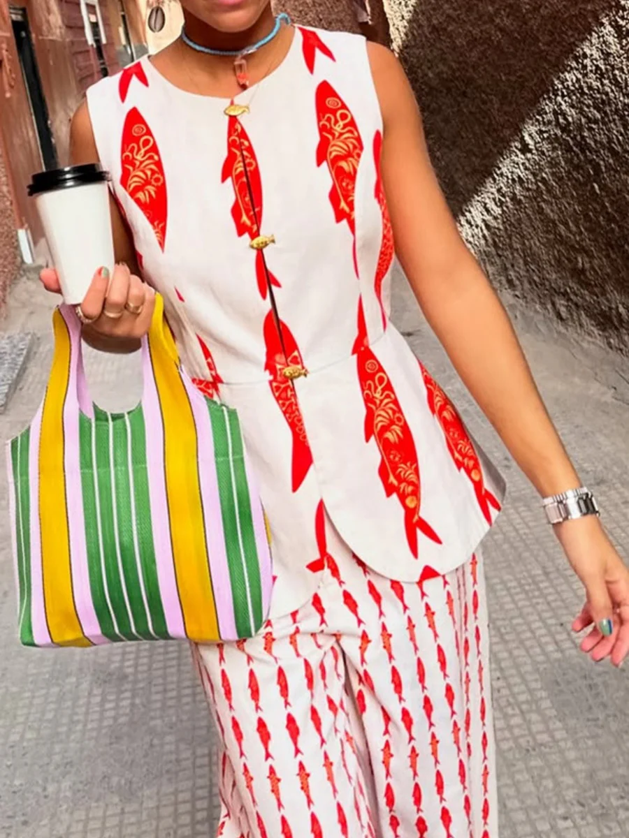 Buttons Fish-print Vest And Trousers Two-piece Set - Image 11