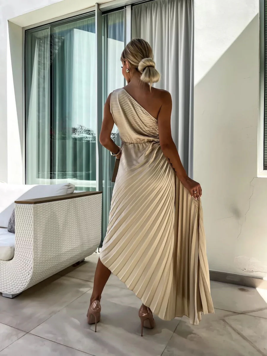 Sloping Shoulders Pleated Hollow Flowers Parties Bridesmaid Maxi Dresses - Image 15