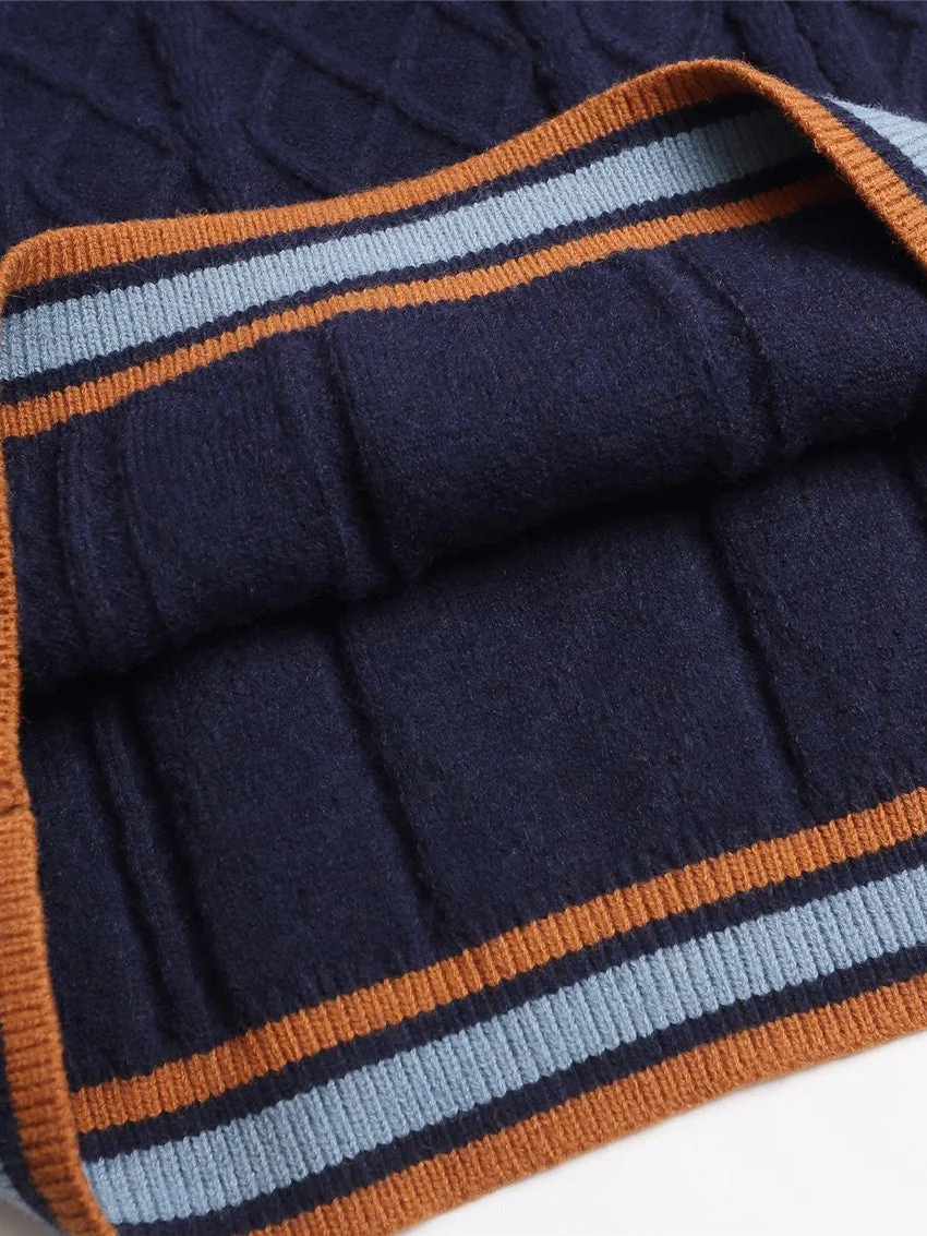 Knitted Vest - Image 9