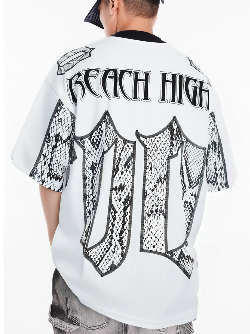 Color-blocked Printed T-shirts - Image 3