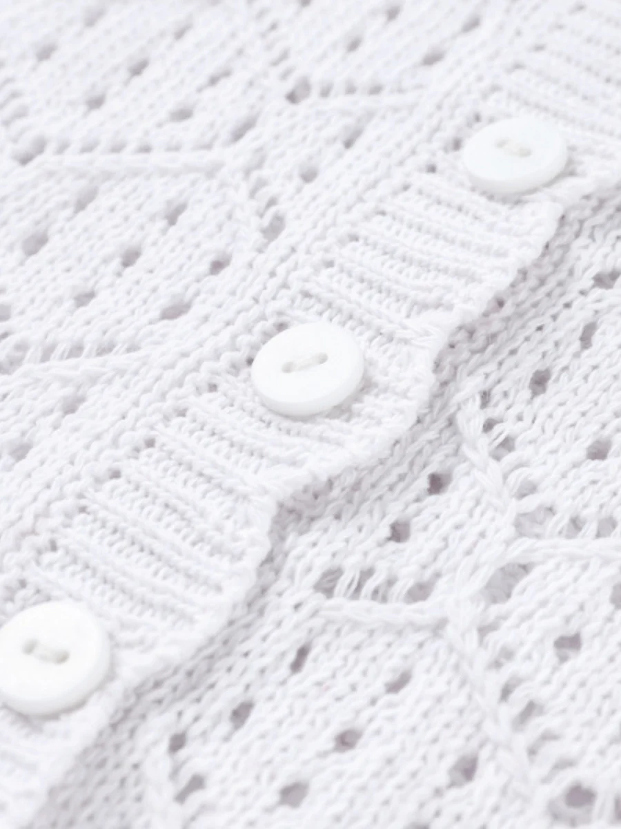 Comfortable And Casual Openwork Cropped Knit Shorts Two-piece Set - Image 6