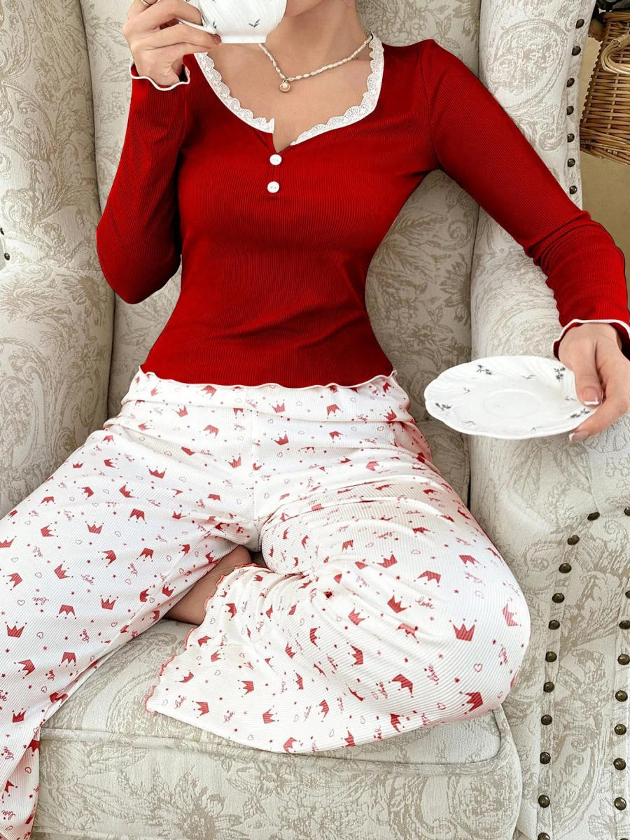 Lace-trimmed Round Neck Crown Print Long-sleeved Pajamas Set - Image 8