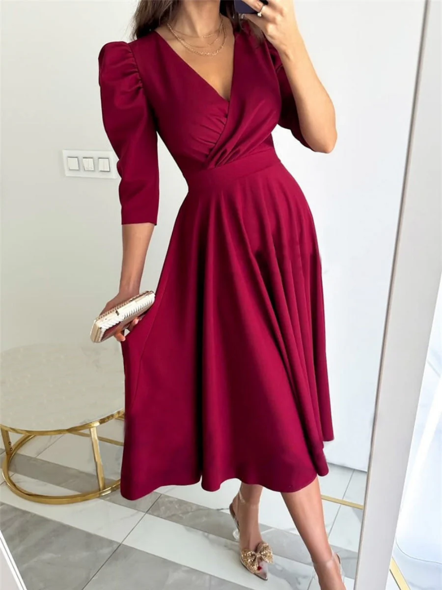 V-neck, Fitted Waist Pleated Big Swing Daily Casual Midi Dress