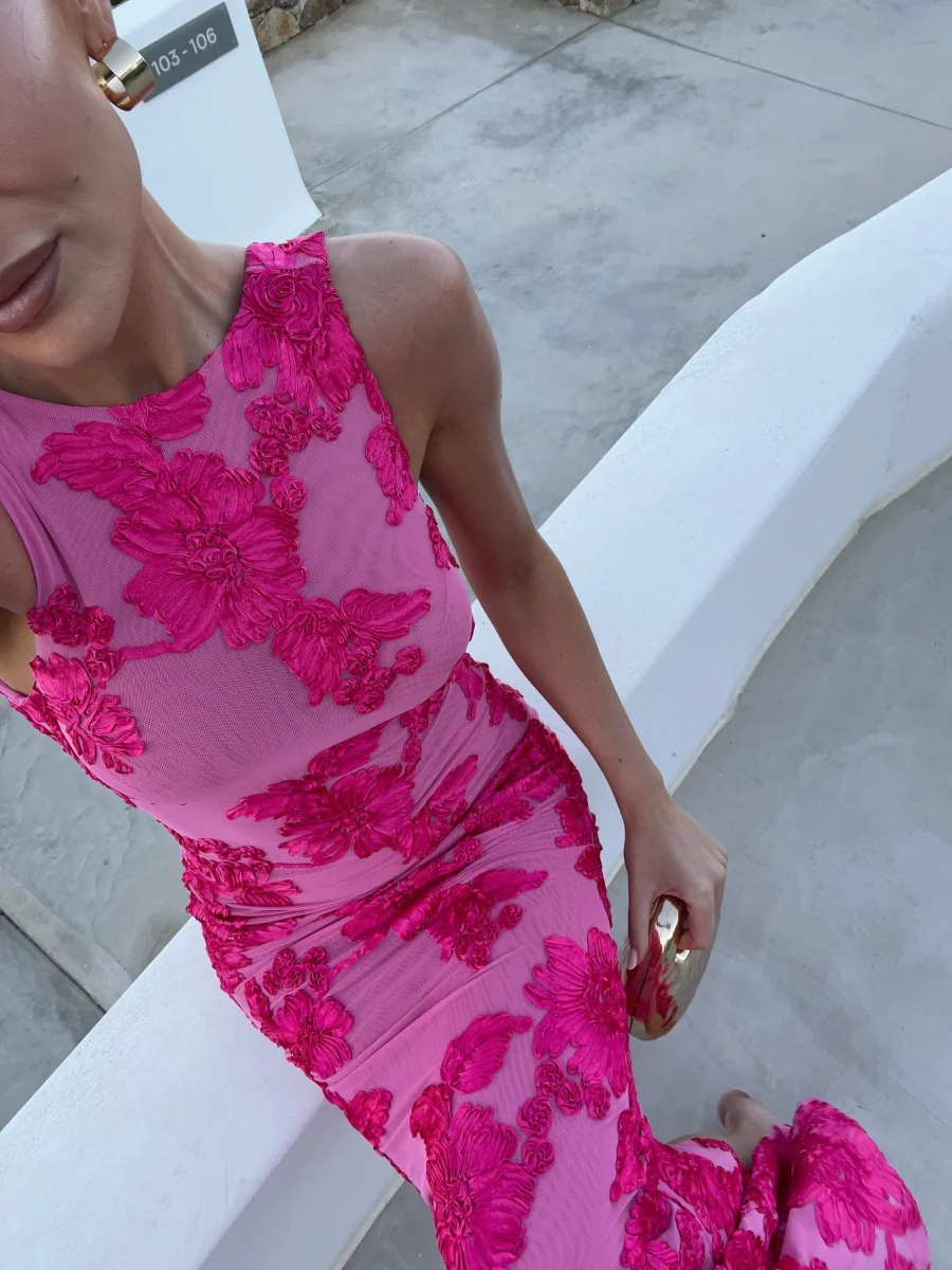 Sexy Bodycon Maxi Dress With 3D Flocked Floral Pattern - Image 2