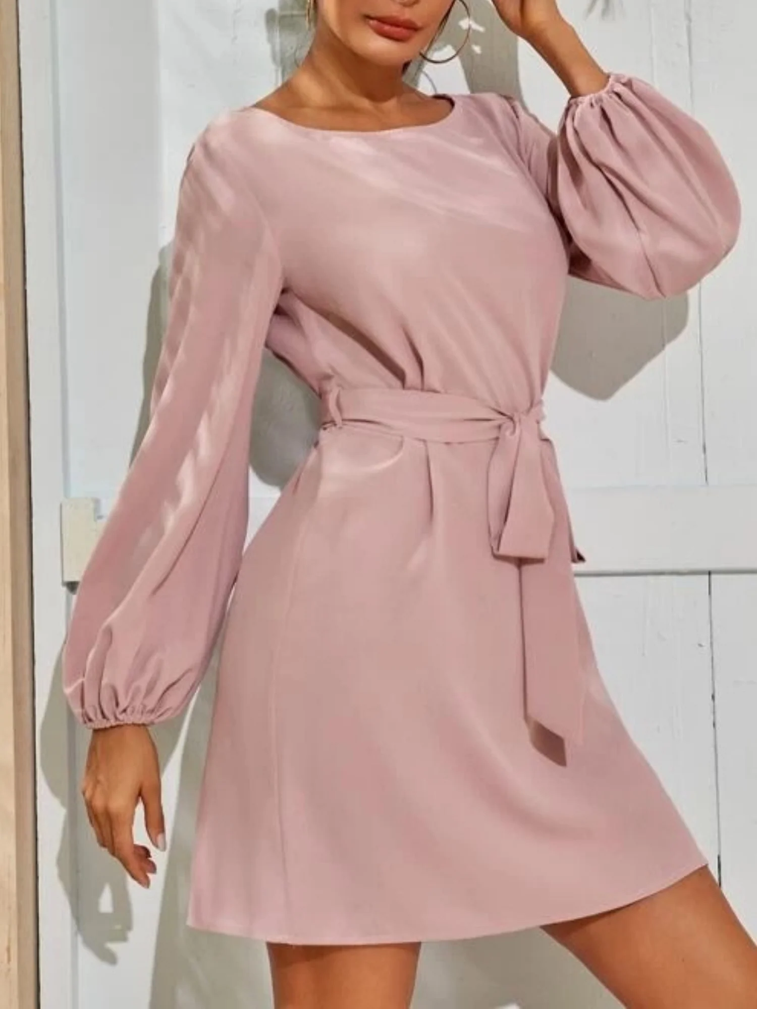 Balloon Sleeve Round Neck Tie High-waisted And Slimming Midi Dresses - Image 3