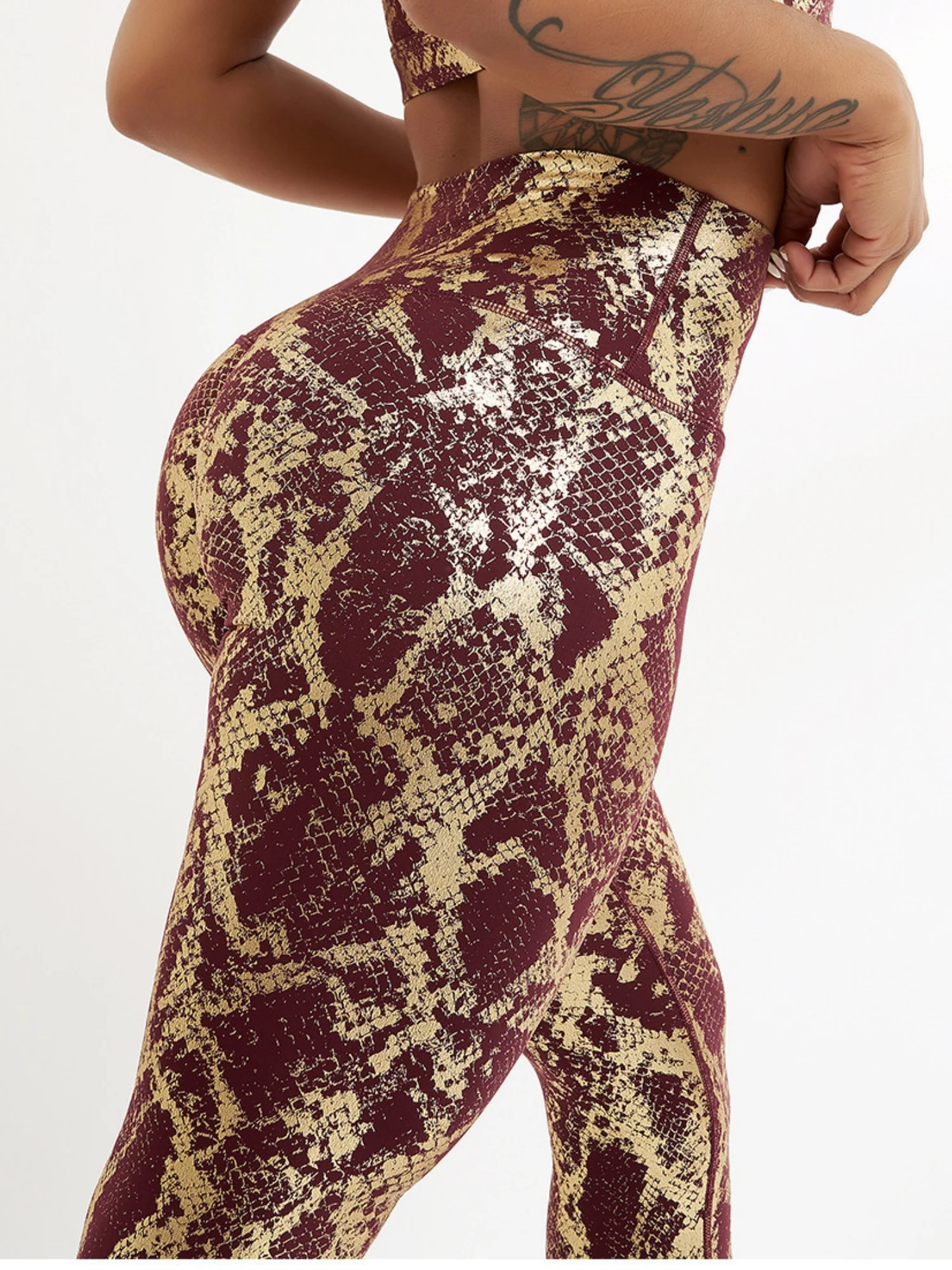 Snake Print Stretch Tight Yoga Pants - Image 10