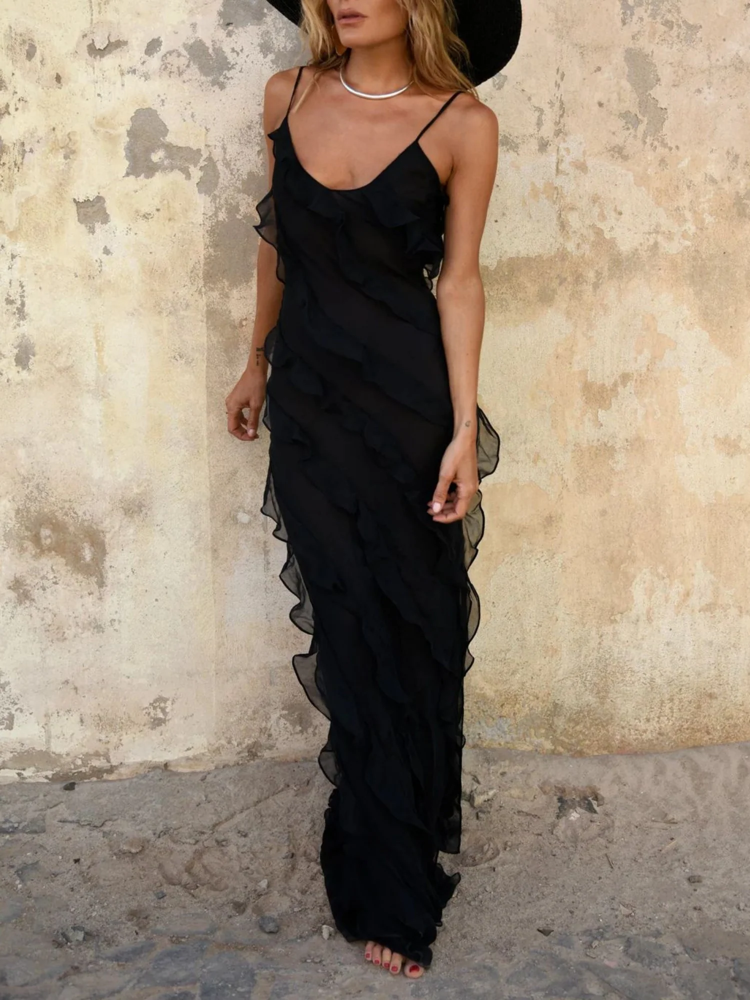 Ruffle Backless And Slit V-neck Suspenders Maxi Dresses - Image 7