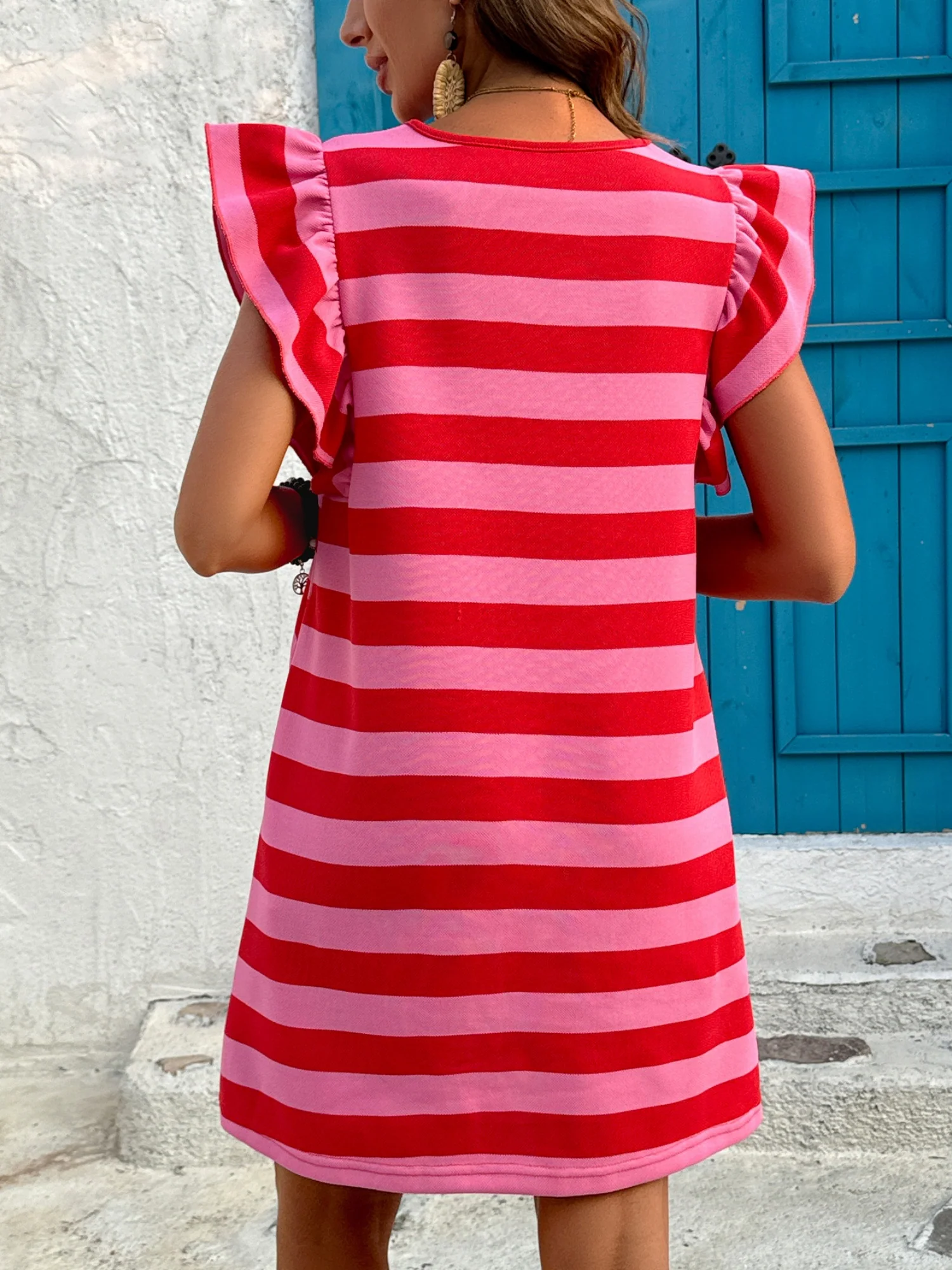 Stripes Color Matching Crew Neck Pocket Midi Dress With Flutter Sleeves - Image 2