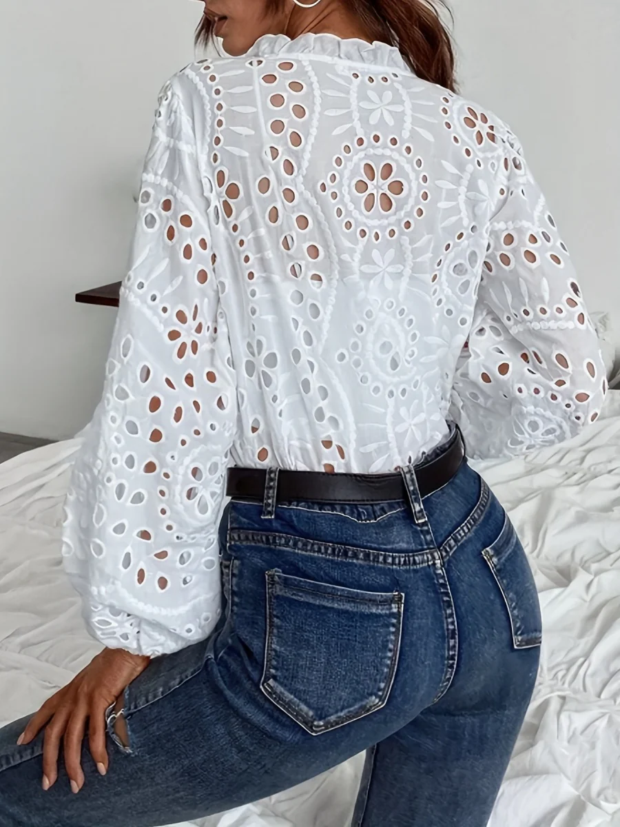 White Long-sleeved V-neck Lace Shirts - Image 2