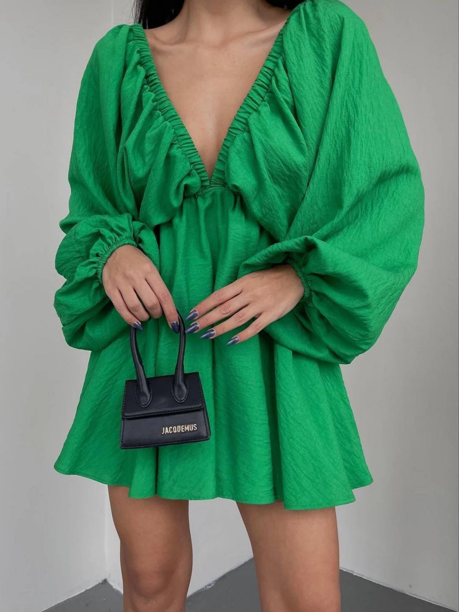 Pleated V-neck Puff Sleeves Large Skirt High-waisted Mini&Short Dresses - Image 4
