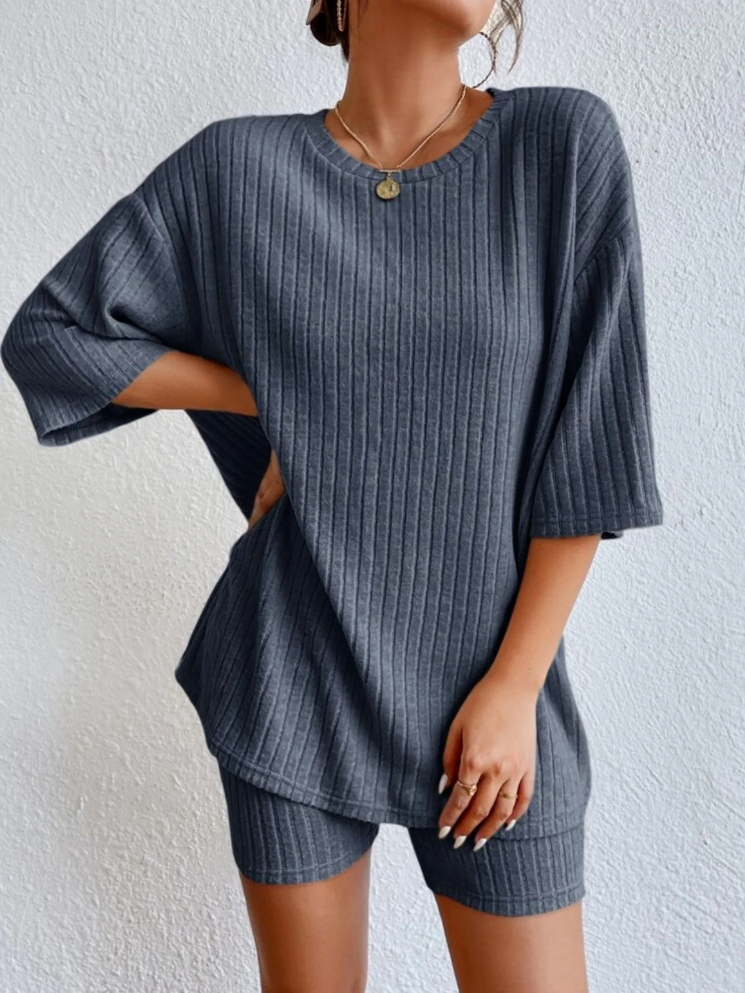 Piping Crew Neck Loose T-shirt And Shorts 2-piece Sets - Image 5