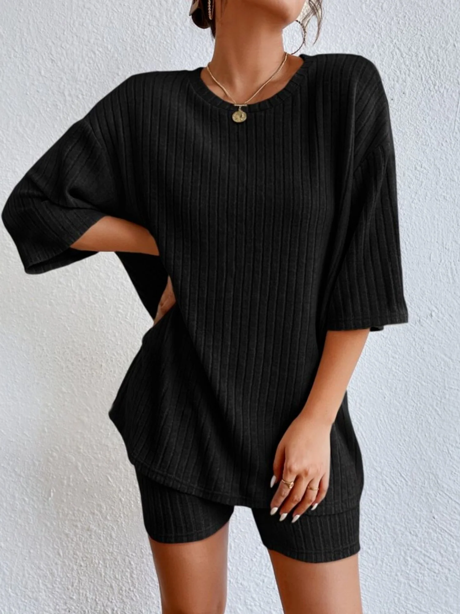 Piping Crew Neck Loose T-shirt And Shorts 2-piece Sets - Image 6
